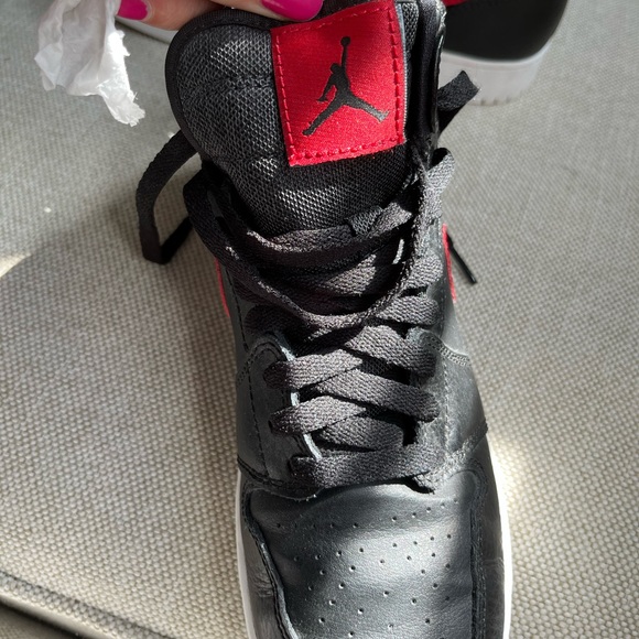 Air Jordan 1 GS 'Rare Air size 6.5Y - Picture 3 of 5